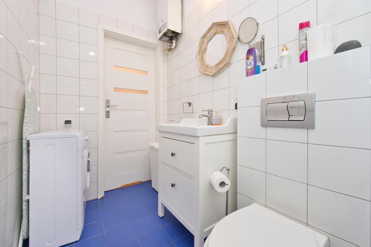 Kawalerka Refektarska Krr Apartamento Gdańsk Exterior foto